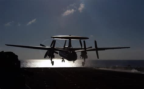An E C Hawkeye from Carrier Airborne Wallpaper - Photo #25692 - Free 3D ...