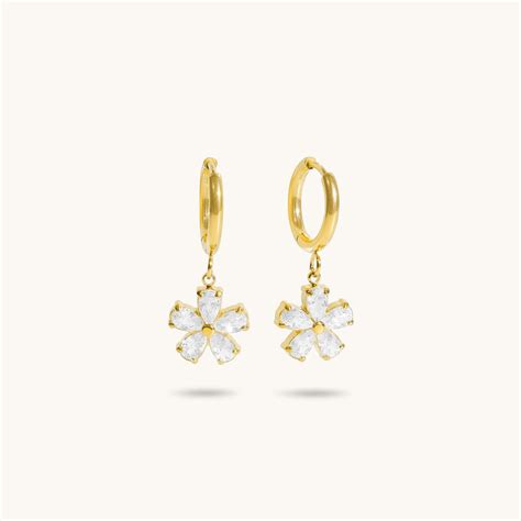 Indy Huggies -18K Gold Plated – Elinor Jewels