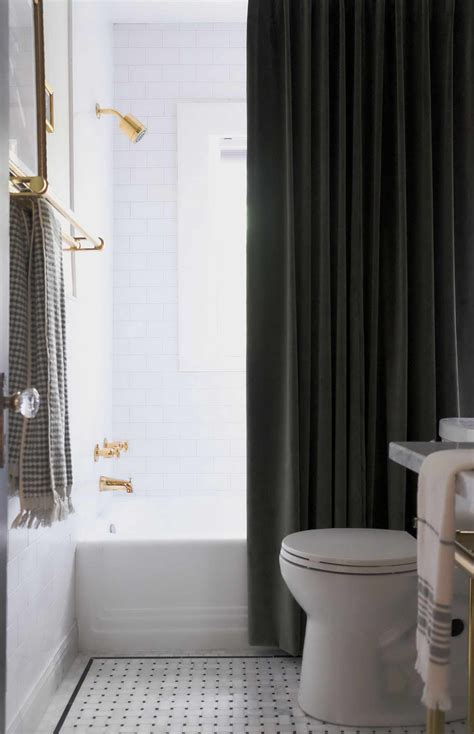 50 Dark Bathroom Ideas for a Moody Makeover