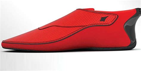 Worlds First SmartShoe Made In India: Le Chal Price, Features And ...