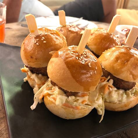 COCOONS CLUB LAIYA (Batangas/Batangas City) - Hotel Reviews, Photos ...