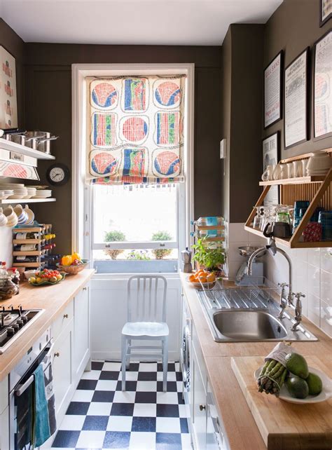 Checkerboard Kitchen Floor Ideas, Retro Tile Trend | domino