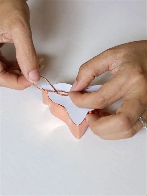 How to Make Cookie-Cutter Christmas Ornaments | HGTV