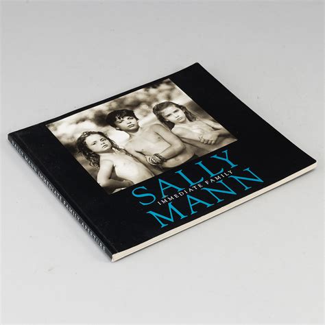 SALLY MANN, "Immediate Family", signed. - Bukowskis