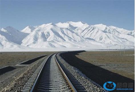 中国最美的十条铁路线路排名，第一离天空最近，兰新铁路排第三 - 十大排行 - 酷奇猫