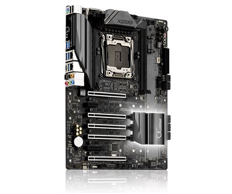 ASRock presenteert X299 OC Formula-moederbord voor overklokkers - Tweakers