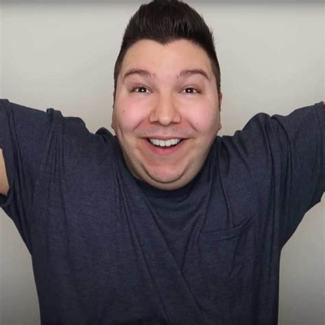 Stars auf OnlyFans: YouTuber Nikocado Avocado startet OnlyFans-Page | OnlyFans: Diese Stars sind ...