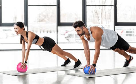 IRIS Fitness Mini Exercise Ball, 9 inch / 23 cm Small Exercise Pilates ...