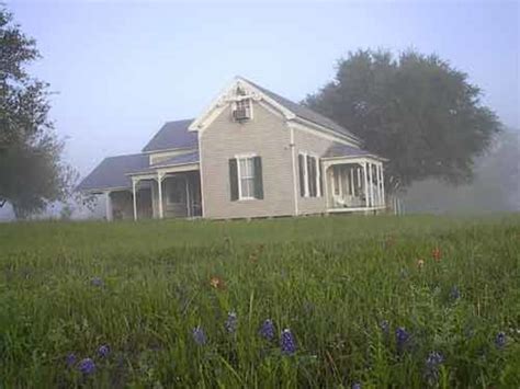CEDARS CABINS (New Ulm) - Ranch Reviews & Photos - Tripadvisor