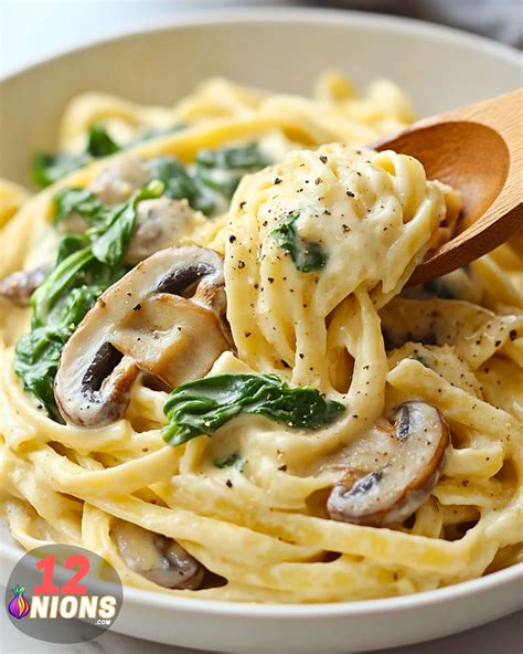 Mushroom and Spinach Alfredo