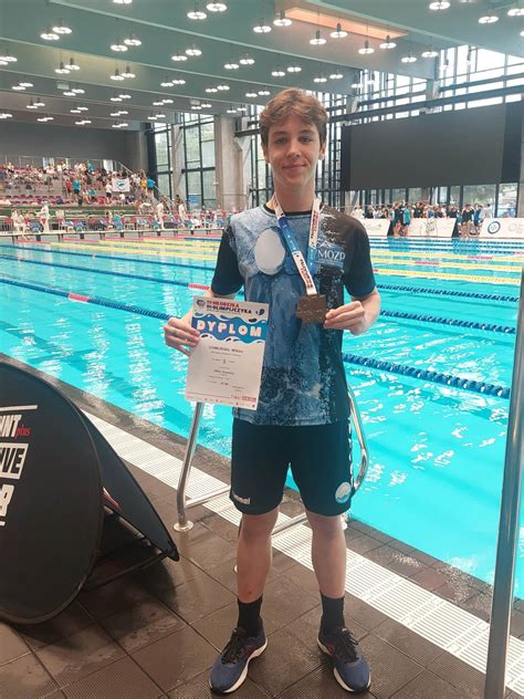 Szkoła Podstawowa nr 4 im. Jana Pawła II w Pruszkowie