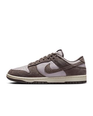 Nike Dunk Low Retro SE Leather/Suede Men's Shoes. Nike IN