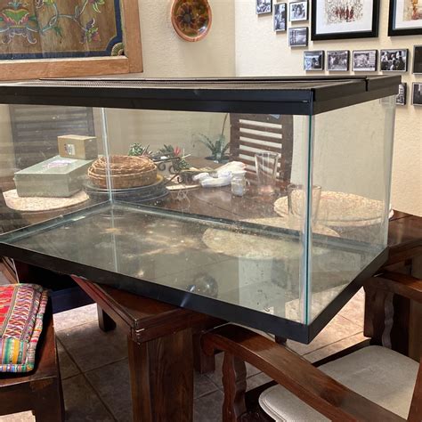 40 Gallon terrarium. Free for Sale in Moreno Valley, CA - OfferUp
