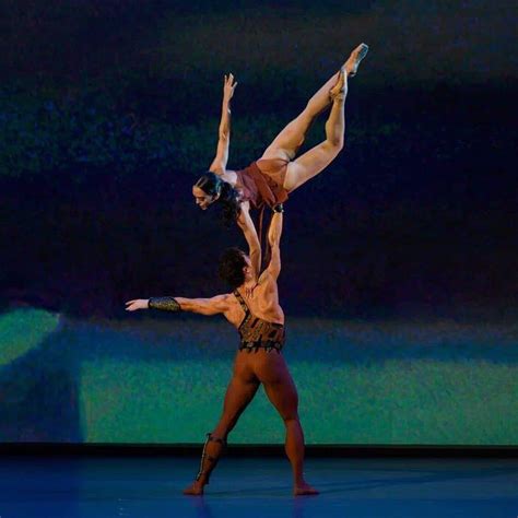 Dancer has finger cut off in mid-ballet - Slippedisc