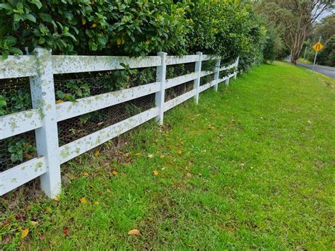 Types of Post and Rail Fencing Available in Australia