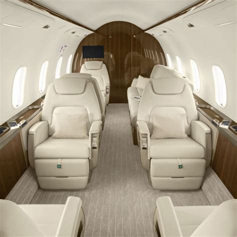 N369LL Challenger 350 - Latitude 33 Aviation, LLC S/N 20824