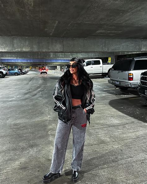 Chan 🖤⛓️🕸️ (@chantrella_xoxo) • Instagram photos and videos