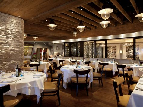 8 Midtown Wine Bars That Don’t Suck - New York - The Infatuation