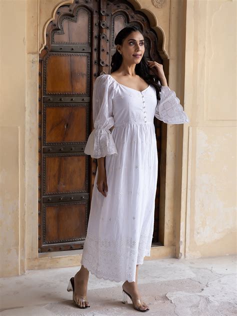 Cloude Dancer White Cotton Dress – Ragavi