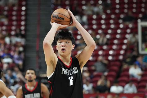 NBA - Yang Hansen já pode ser considerado o ‘diamante escondido’ do ...