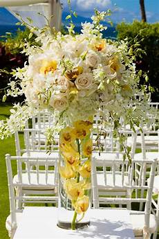 Black And Yellow Wedding Ideas by The Loveliest Pale Yellow Wedding Ideas Modwedding Black And Yellow Wedding Ideas
