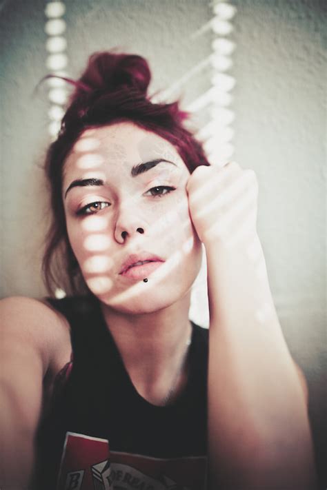 Labret Piercing Experience 的图像结果