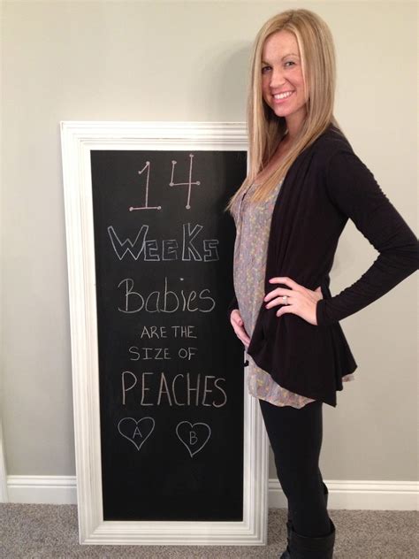 Recently Rimini: 14 Weeks Baby Bump Pics (and 11,12,13 weeks!)