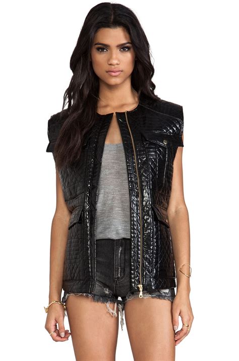 Shakuhachi Quilted Vest in Black | REVOLVE