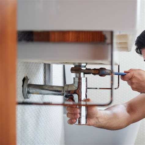 How To Fix A Broken Pipe Under The Sink