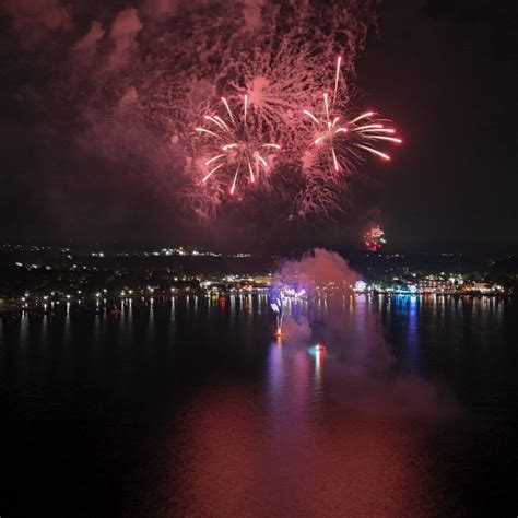 Lake Geneva Fireworks Cruise | Lake Geneva Cruise Line