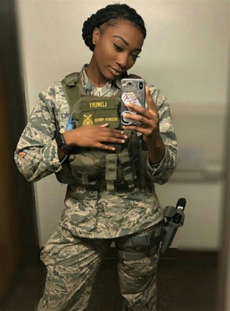 Lovely !' | Army women, Military women, Military girl