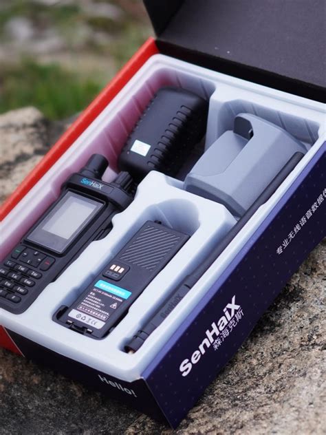 SenHaix SHX-8900 4G LTE POC Two Way Radio Dual Band VHF/UHF AM FM Double SIM Card