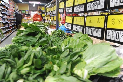 安徽阜阳：疫情防控超市开进小区惠民-人民图片网