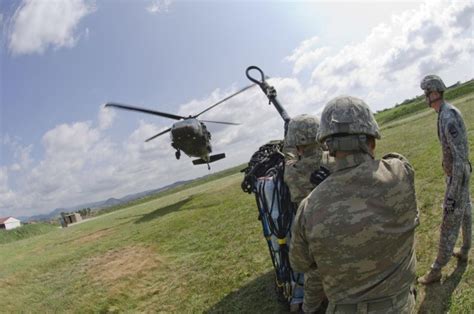 Multinational soldiers learn sling load operations | Article | The ...