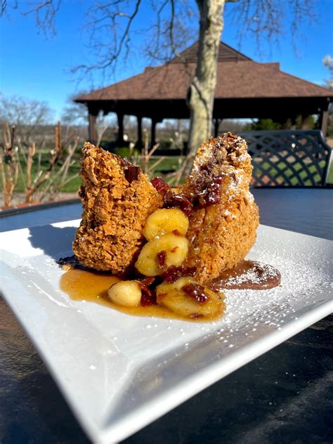 Maketewah Country Club on LinkedIn: “Can’t Help Falling in Love” with ...