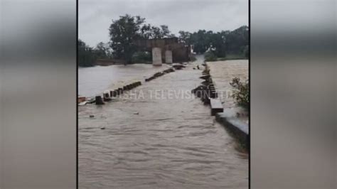 Heavy rains cripple life in Malkangiri, Mayurbhanj; Roads flooded ...