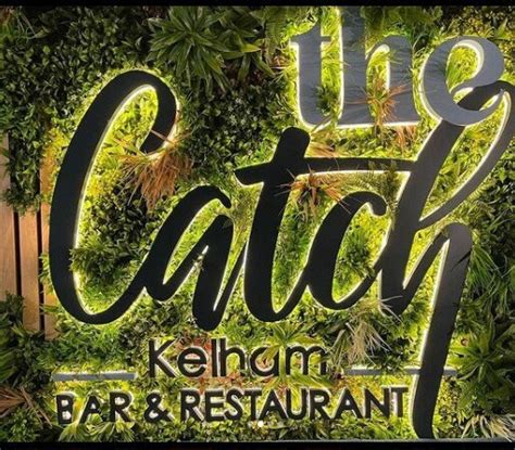 Storefront Signs 的图像结果