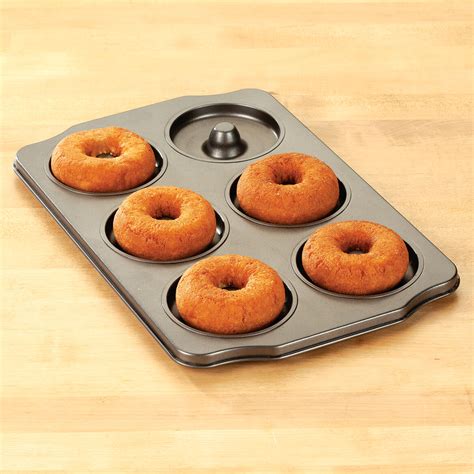 Donut Baking Pan - Donut Cake Pan - Bakeware - Miles Kimball