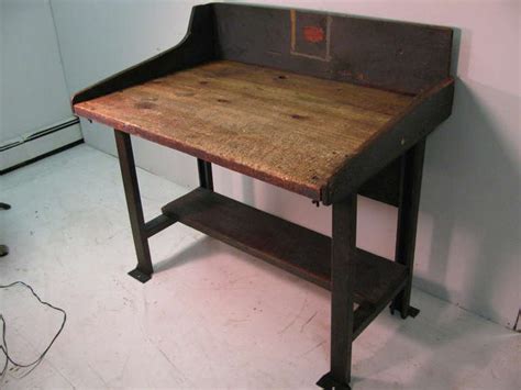 Machine Shop Table 的图像结果