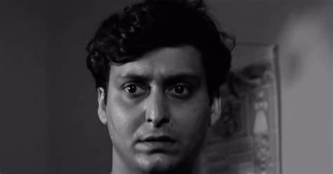 Why ‘Teen Bhuvaner Paare’ is one of Soumitra Chatterjee’s best roles