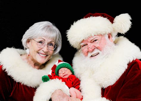 Does Mrs Santa Claus Have A First Name | Detroit Chinatown