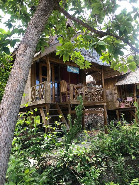 SCUBA REPUBLIC BEACH BUNGALOWS (Bira, Sulawesi) - Hostel Reviews ...