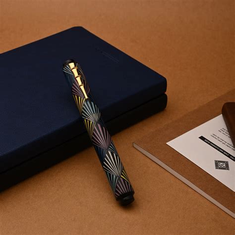 AP Limited Editions Russian Lacquer Art Fountain Pen - An Ode to Art D ...