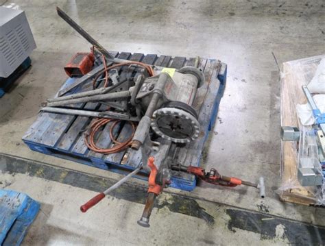 Image result for How to Thread Rigid Pipe