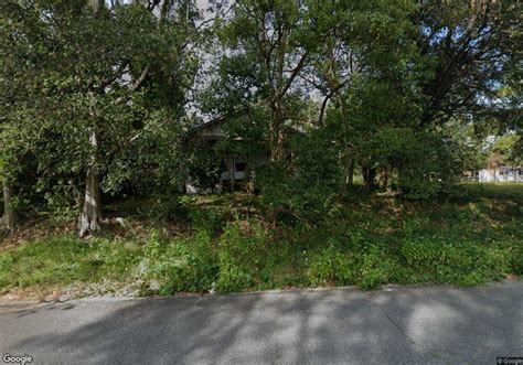 817 Howe St, Waycross, GA 31501 | Homes.com