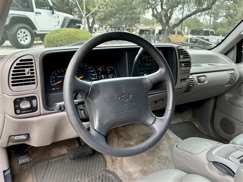 1996 Chevy Tahoe Seats