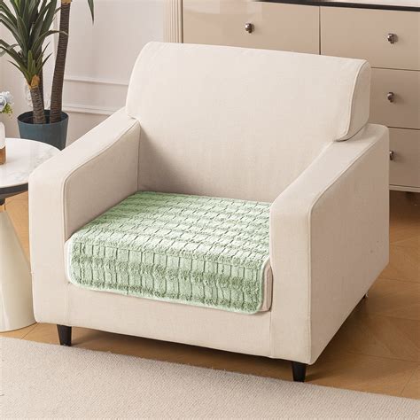 Premium Plush Anti Slip Sofa Mat for 1/2/3 Seater, Green – HOKIPO | Har ...