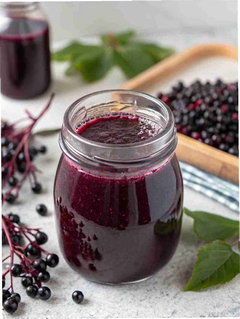 Homemade Elderberry Syrup Recipe – Natural Remedy