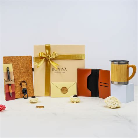 Travel Essentials Gift Kit – Boxiva Luxury Gifting