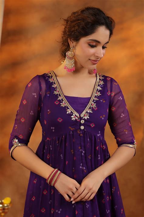 Buy Top-Quality Designer Suit Sets Online - Gillori